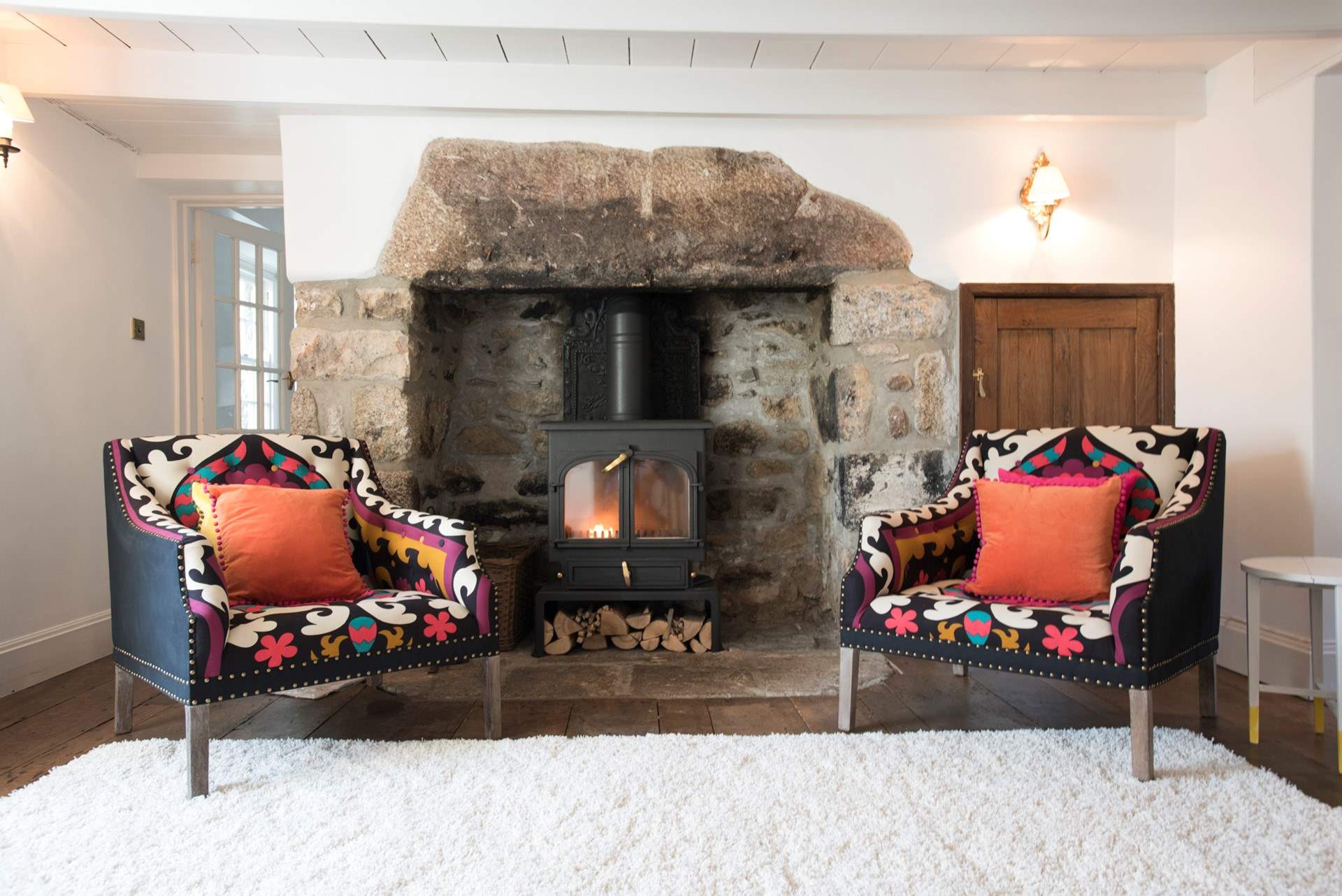 The Ship House, Holiday Cottage Description Classic Cottages