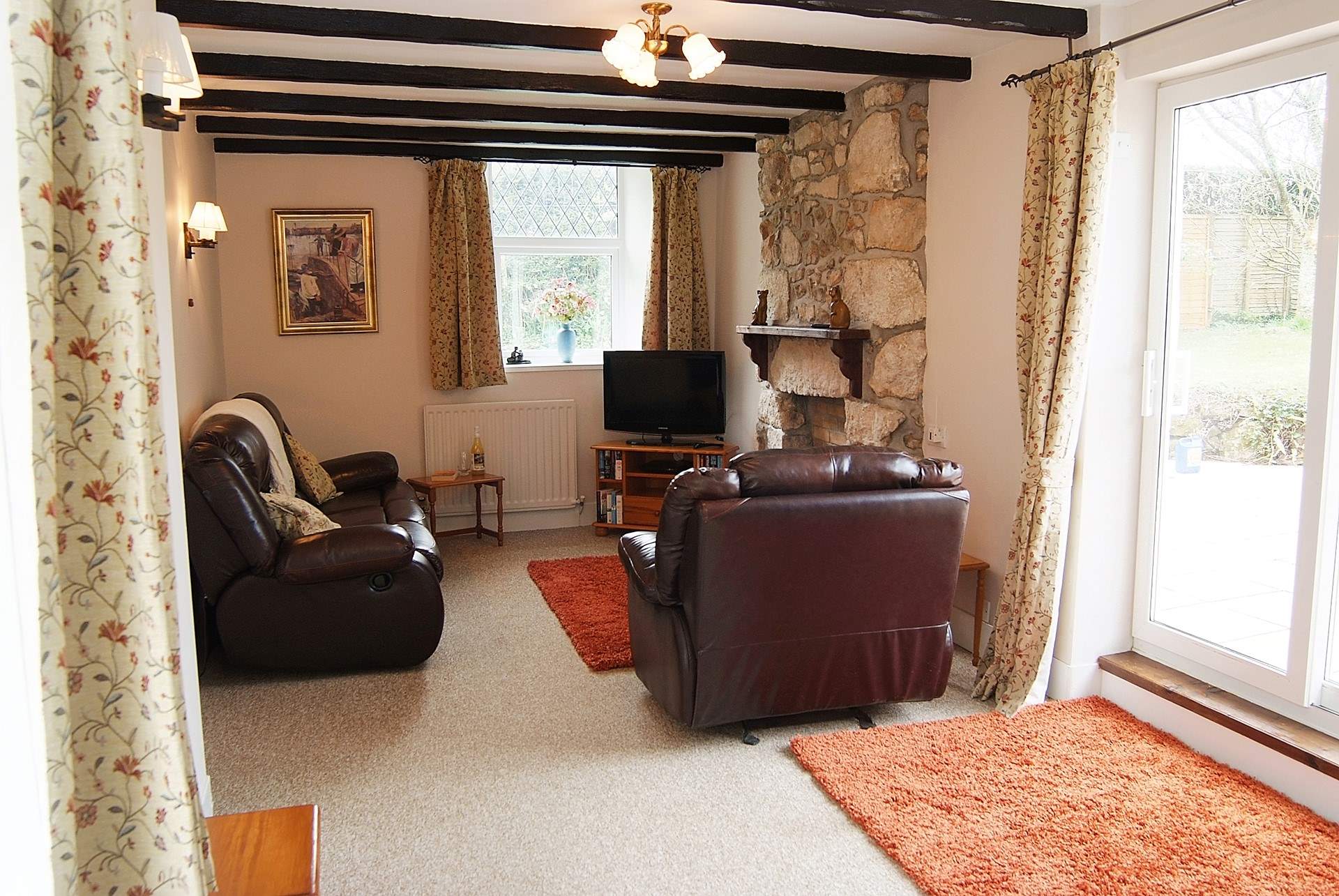 Camellia Cottage, Holiday Cottage Description Classic Cottages