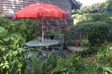 The Kiln’s private garden patio. What a lovely place to enjoy a glass of something fruity.