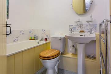 Soak in a hot bath after a stomp along the cliffs.