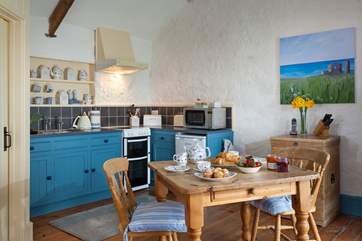 The kitchen/dining-area.