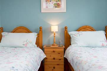 The twin bedded room.
