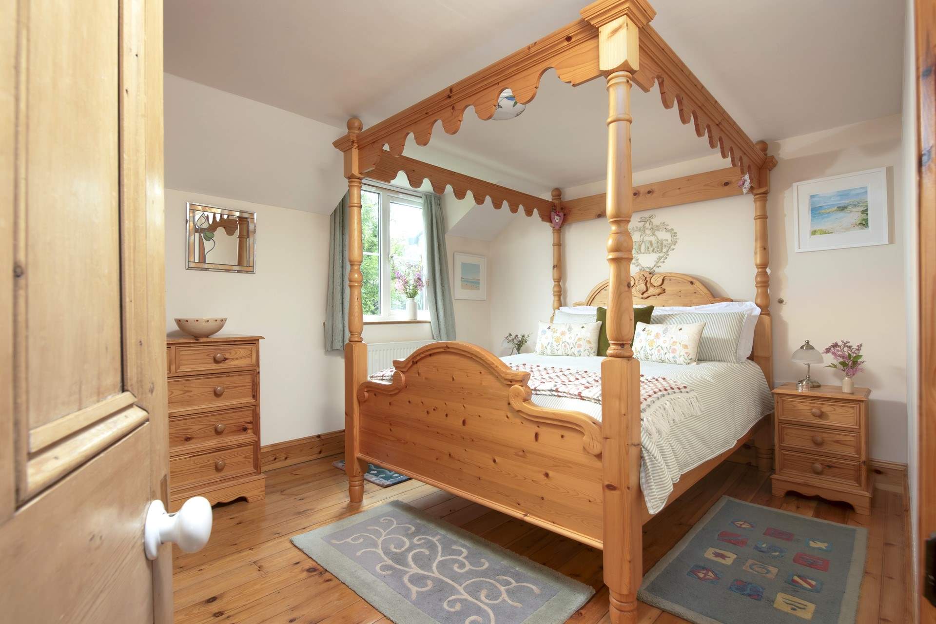 Let's take a peek into Bedroom 2.