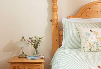 Set in the little hamlet of Trewalder, enjoy the peace and tranquility that surrounds.