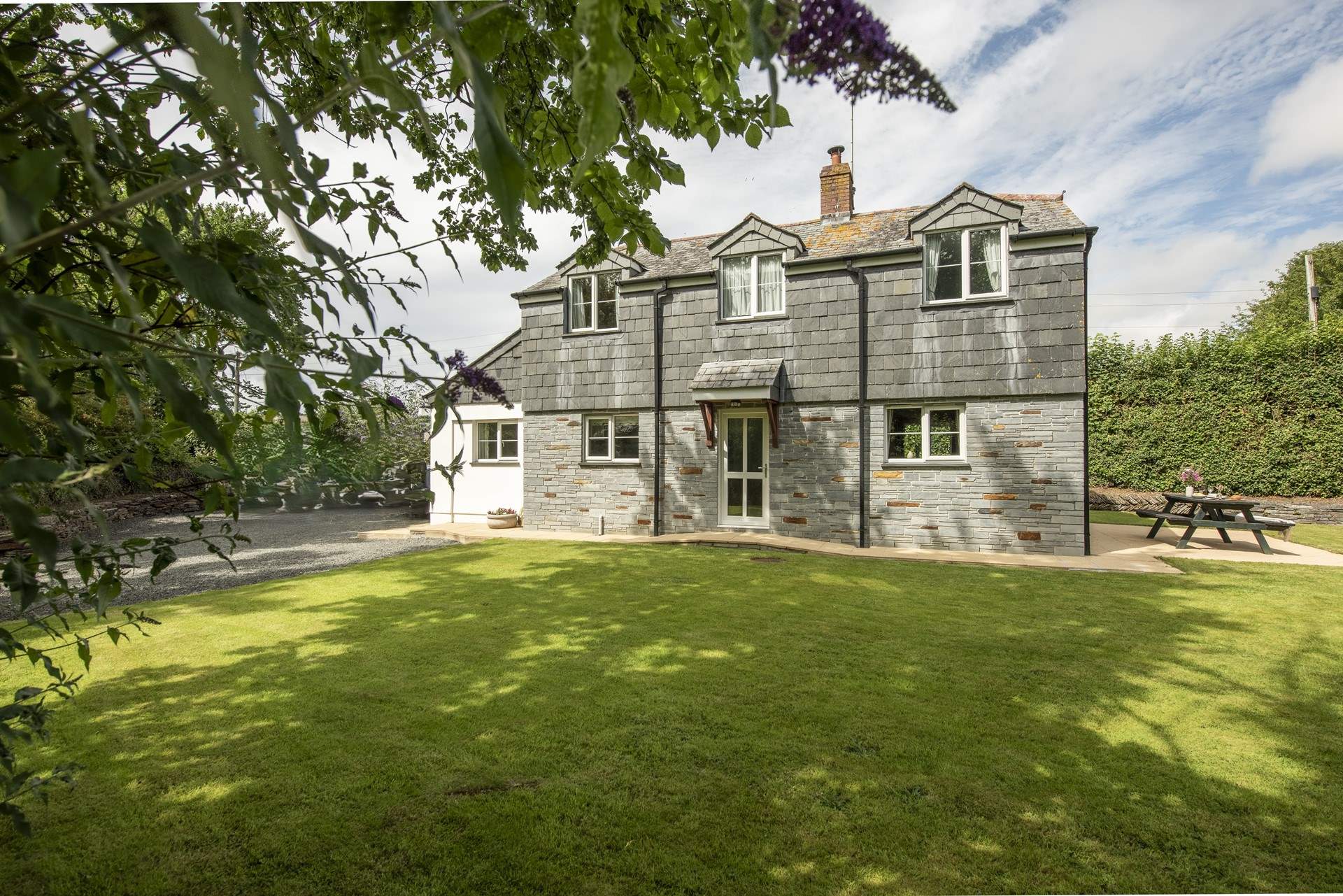 The large garden is ideal for garden games or simply soaking up the sun.