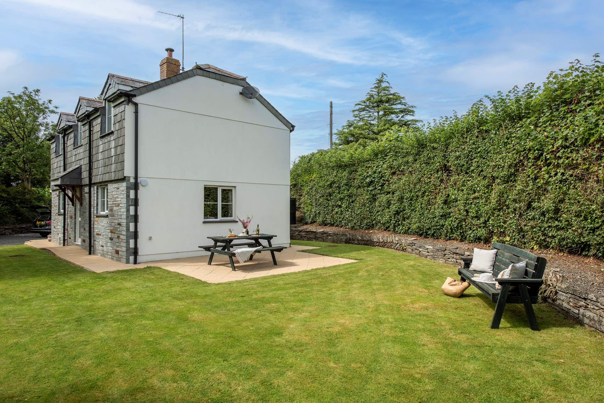 There's a choice of places to sit out.