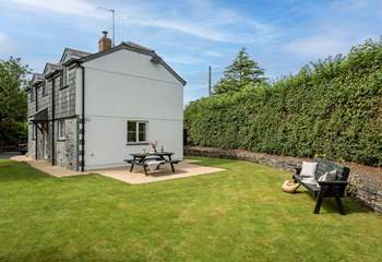 There's a choice of places to sit out.