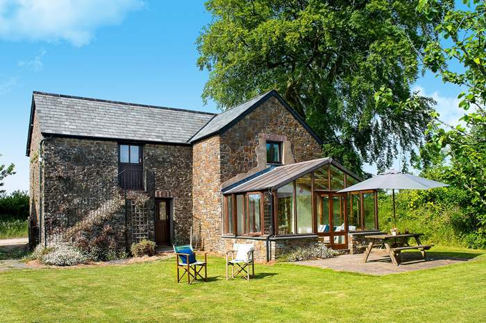 Last Minute Cottages In Devon On Special Offer Classic Co Uk