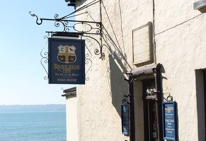 The Rashleigh Arms is right by the beach in pretty Polkerris.