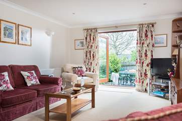 Top quality furnishings and decor throughout the cottage.