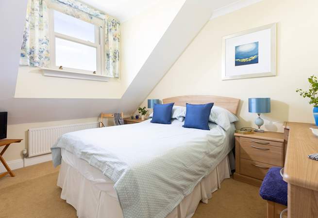 There are two delightful bedrooms at Vougeot.