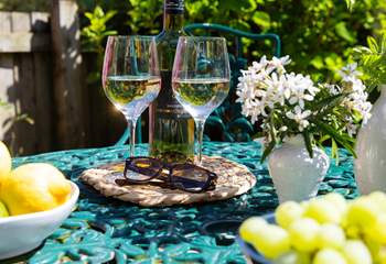 Enjoy a well deserved break at Vougeot.