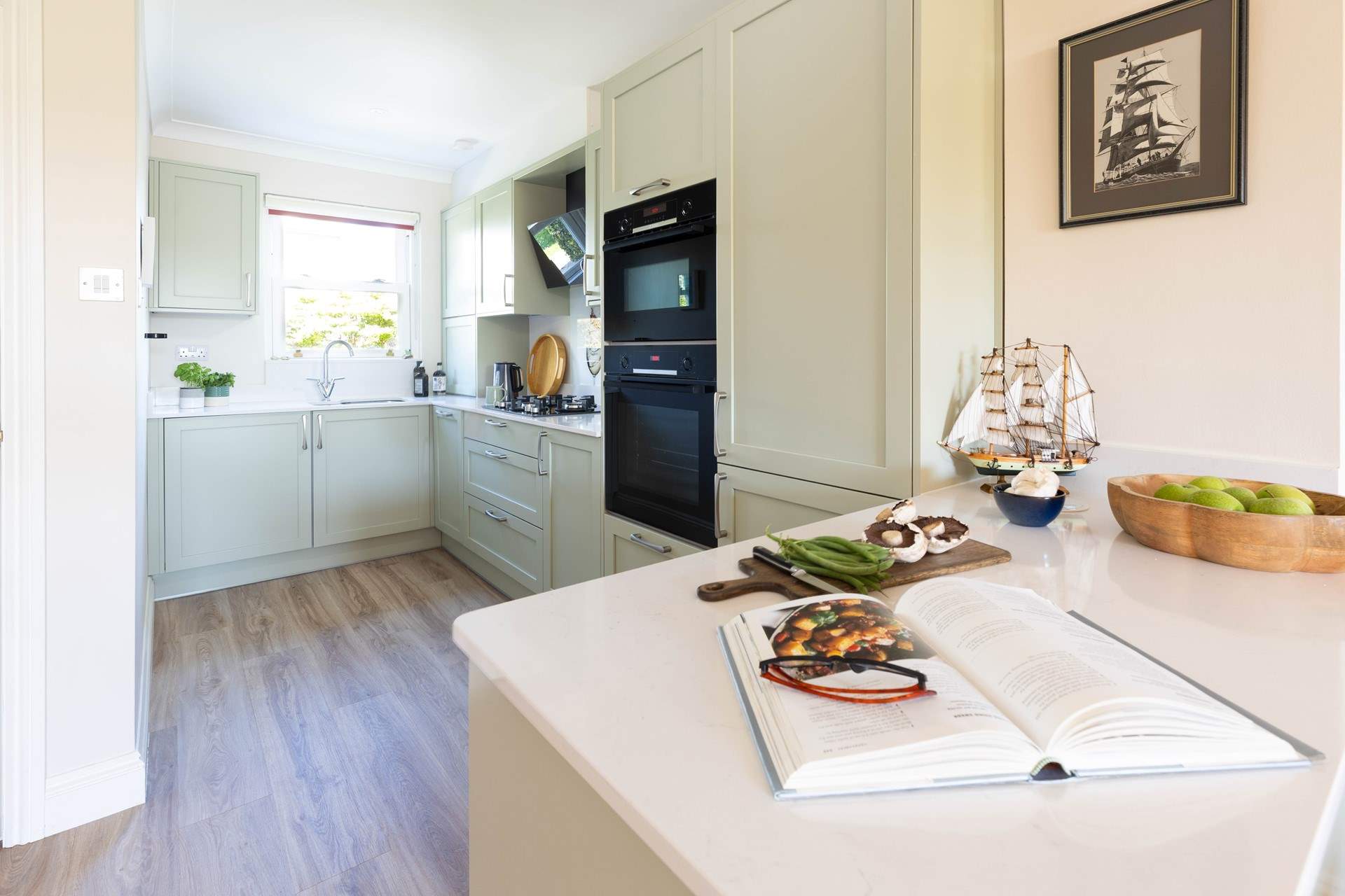 Get all culinary creative in Vougeot's kitchen.