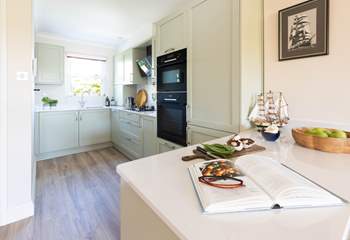 Get all culinary creative in Vougeot's kitchen.