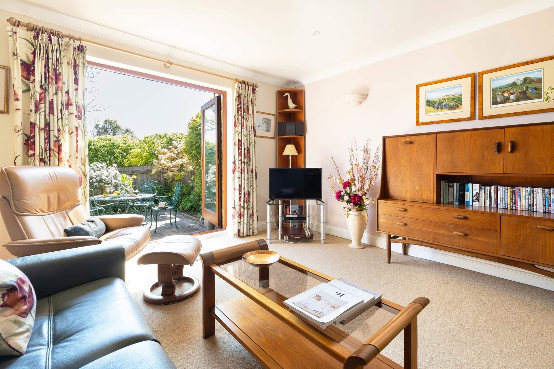 You will soon feel at home when staying at Vougeot.