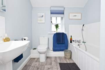 The family bathroom (there is a family shower-room on the ground floor).