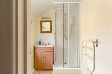The shower room.