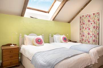 Pretty bedroom 3.