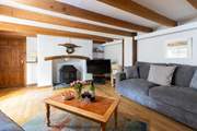 What a luxury having two sitting rooms for your party.