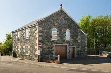 The chapel is in the heart of the village within walking distance of the shops, pub and restaurants, your gated parking is on the right.