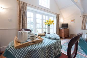 Enjoy a cream tea on arrival.