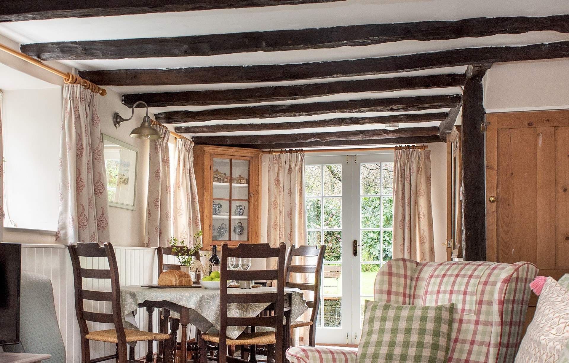 Enjoy holiday meals at Chy Goff.