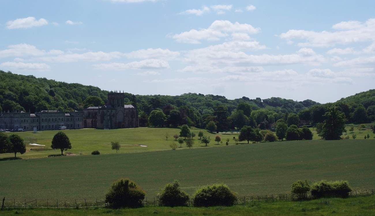 Historic Milton Abbey and the unique village of Milton Abbas are a stone's throw away.