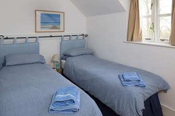 Bedroom 2 can be two 2' 6'' beds or made up as a king-size bed.