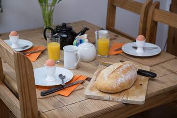 Planning the day's adventures over a healthy breakfast.