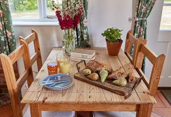 Anyone for a spot of breakfast before a day of exploring rural Dorset?