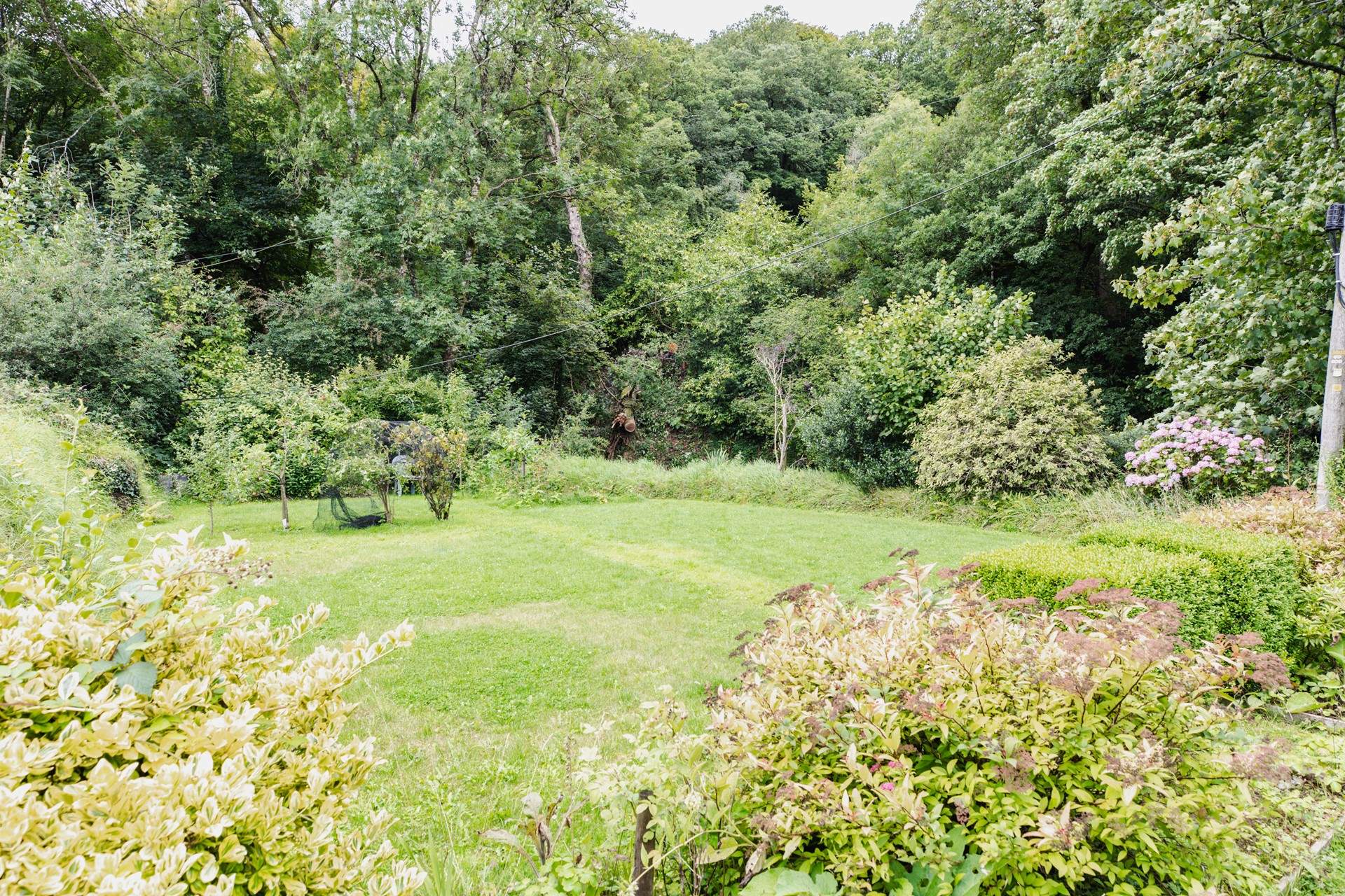 The perfect picnic spot can be found a few yards from Leat Mill. 