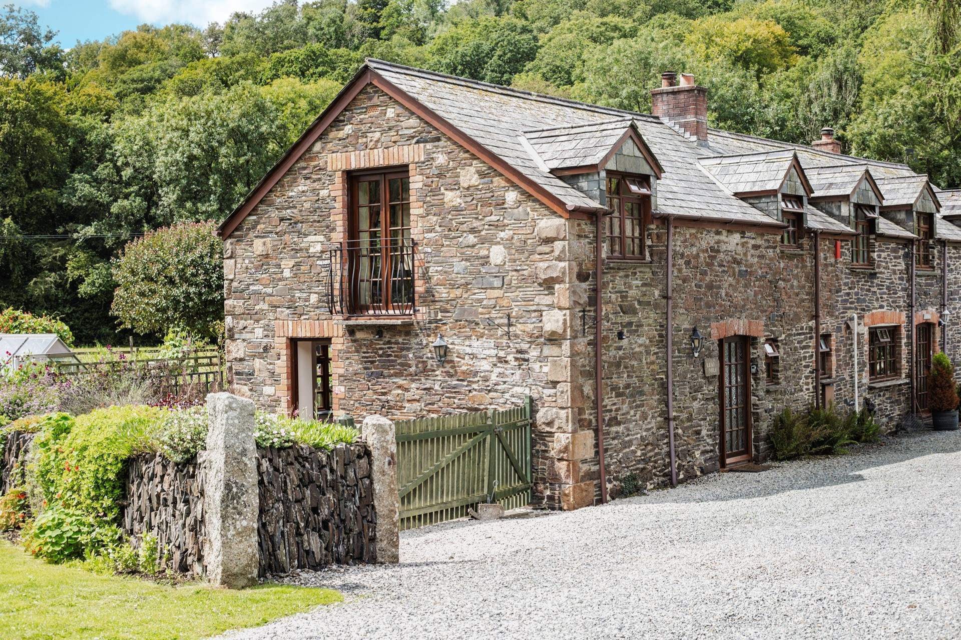 Welcome to Leat Mill. 