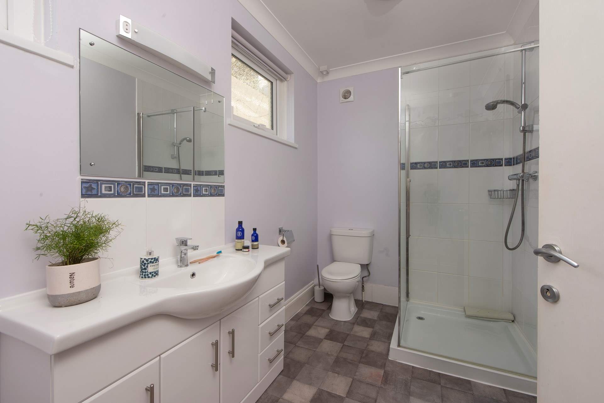 The shower-room on the first floor.