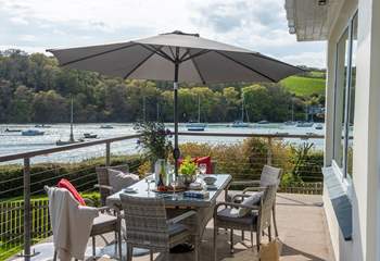 Lunch on the terrace enjoying that wonderful view.