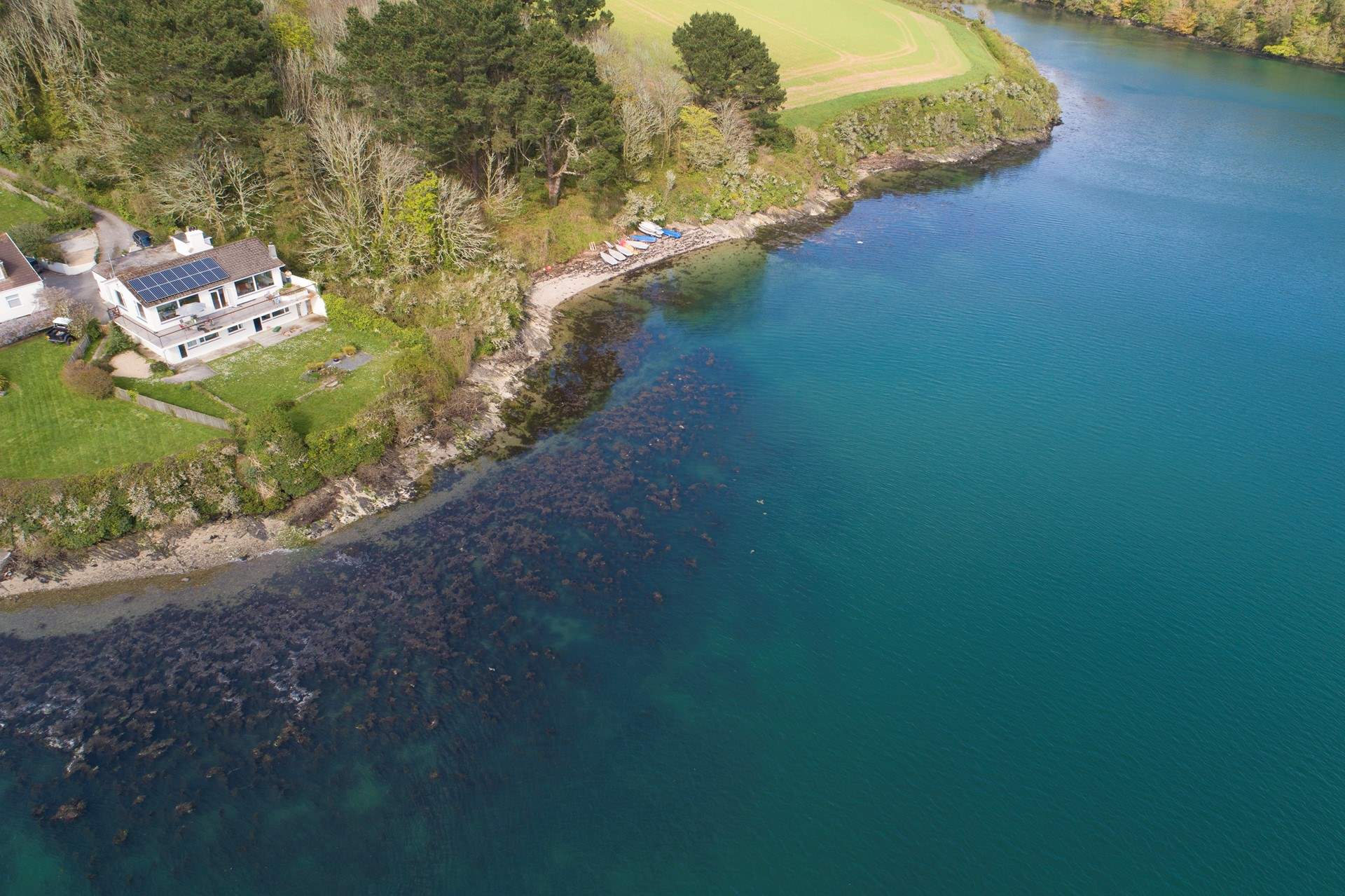 Westward is right at the waters edge of the beautiful Percuil River.