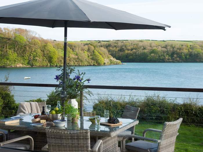 Westward, Sleeps 8 in St Mawes