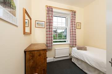 This is the cosy single room.