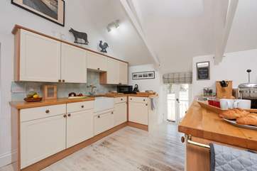 All mod cons in the kitchen-area.
