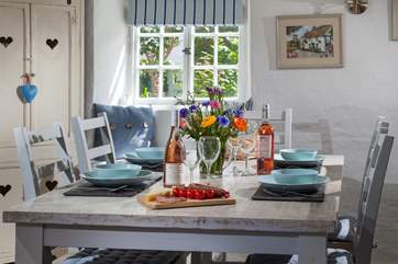 Get all the family around the dining table and enjoy long lazy lunches.