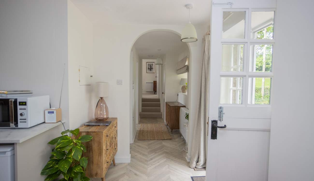 The hallway leading to the bedrooms.