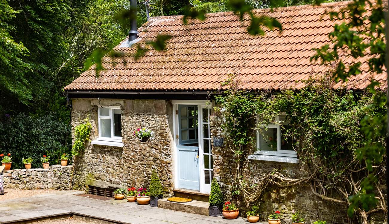 Welcome to Little Yeo,  one of the cutest cottages in North Devon.
