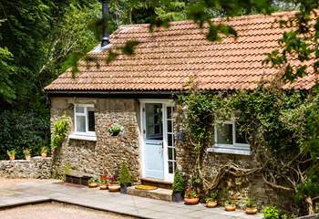 Welcome to Little Yeo,  one of the cutest cottages in North Devon.