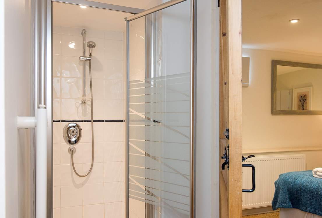 The en suite for Bedroom 2.