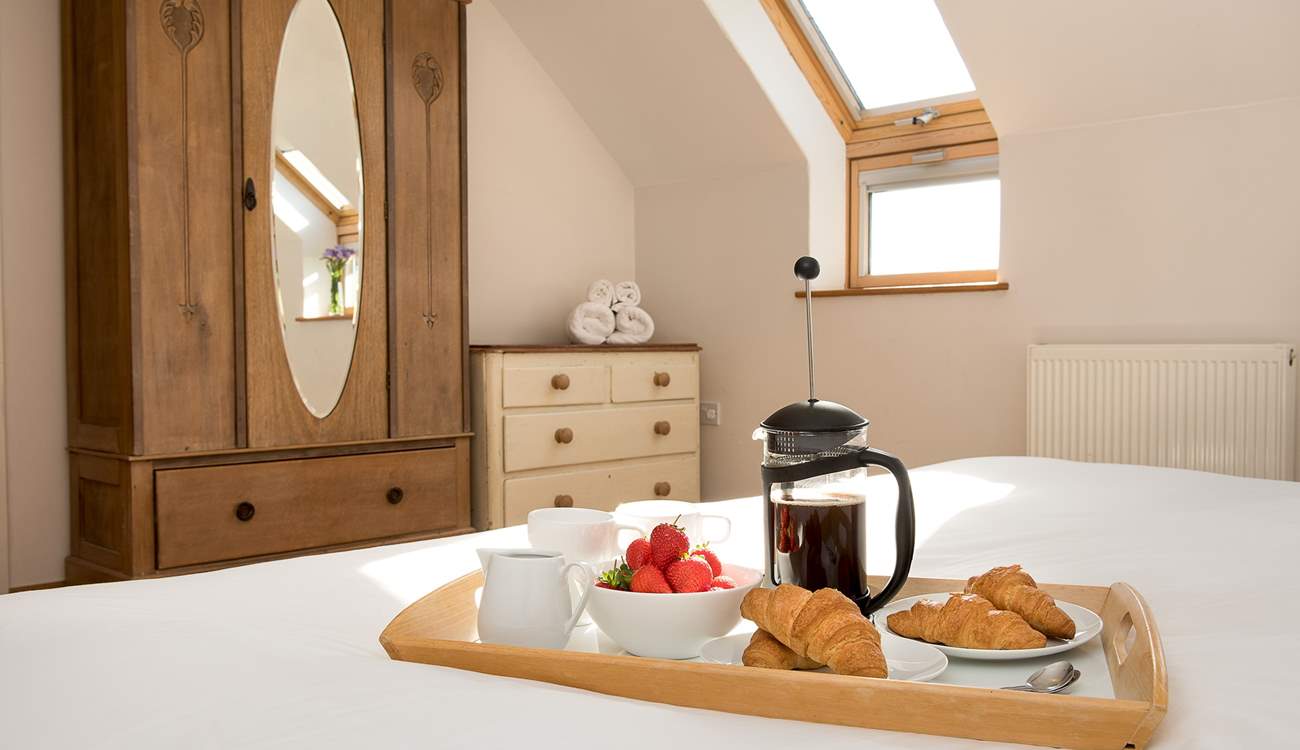 Breakfast in bed, what a perfect way to start your day. 
