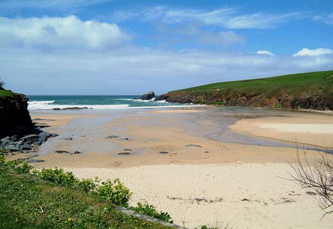 The lovely beach at Trevone is just within walking distance of the house.