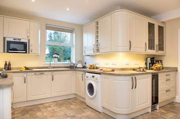 The stylish kitchen.