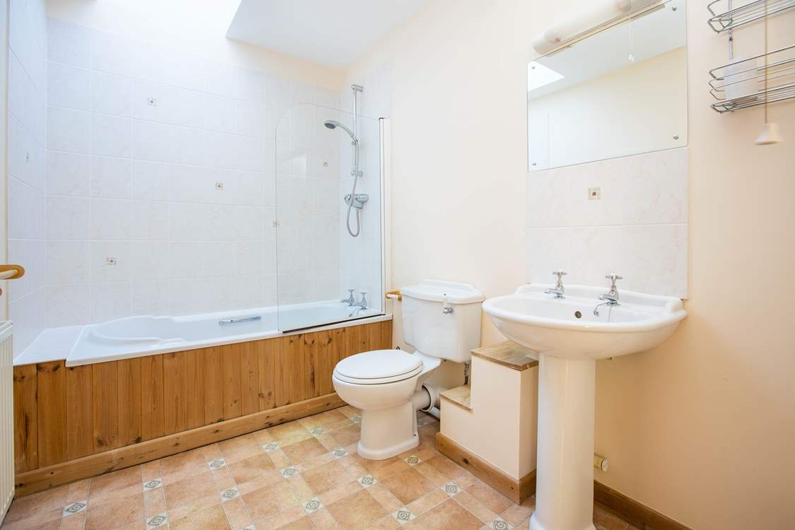 The family bathroom.