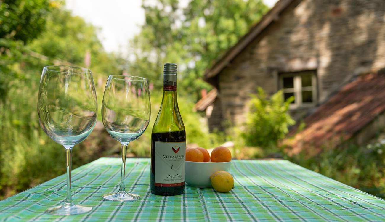 The cottage is so cosy for evenings in or out-of-season, and the garden is ideal for eating al fresco.