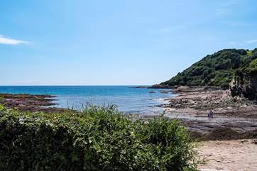 Talland Bay, just down the road from Maryland.