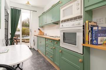 The gorgeous kitchen.
